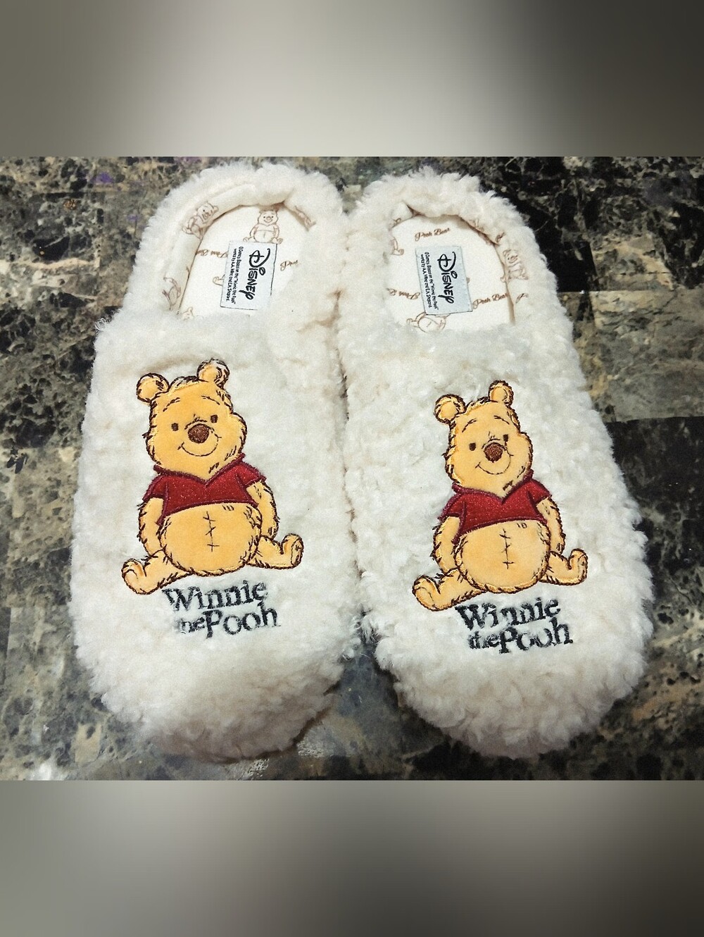 Cute Winnie the Pooh Fuzzy Slippers Women's, size 7-8, like new.